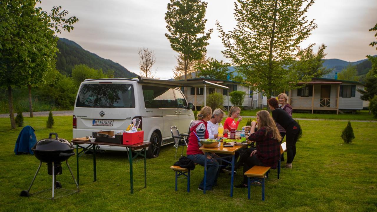 Camping Bella Austria Sankt Peter am Kammersberg Ngoại thất bức ảnh