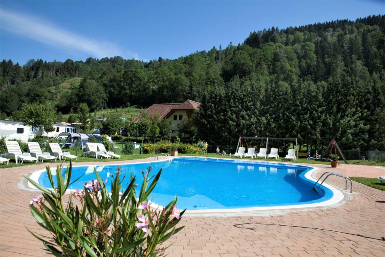 Camping Bella Austria Sankt Peter am Kammersberg Ngoại thất bức ảnh